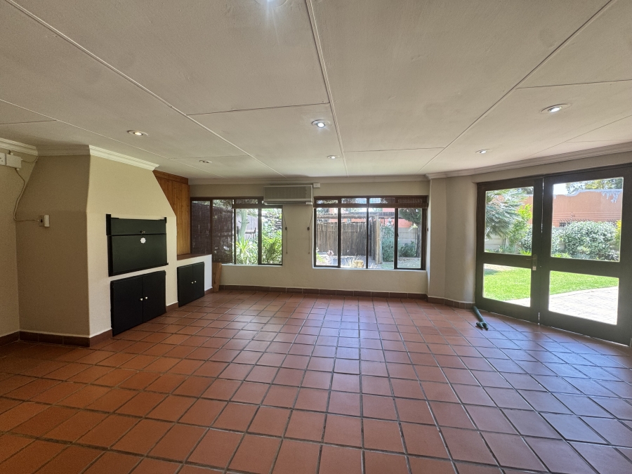 4 Bedroom Property for Sale in Neserhof North West